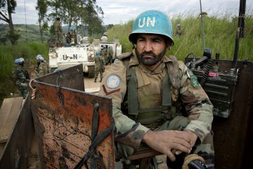 East Congo / Armored personnel transports of a Pakistani UN unit on patrol. (c) Christoph Püschner/Magazin Focus