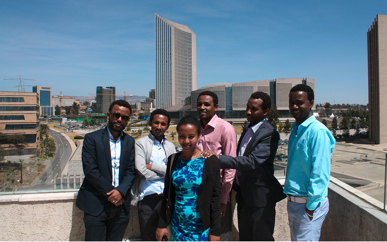 (c) Gesellschaft Internationale Zusammenarbeit